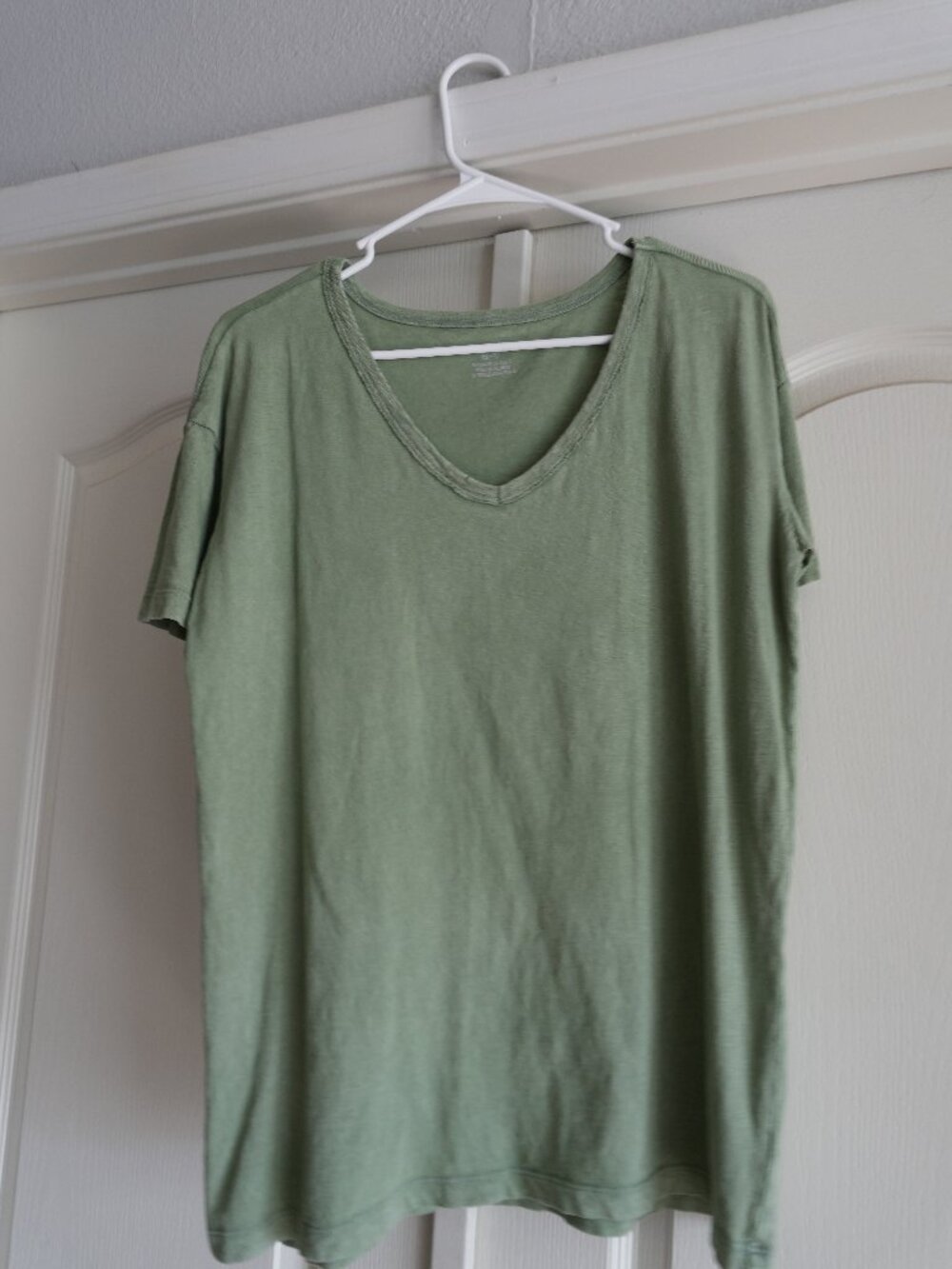 Aerie Oversized Green T-Shirt, size XS